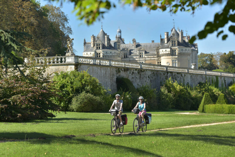 le-lude-et-son-chateau-vallee-du-loir
